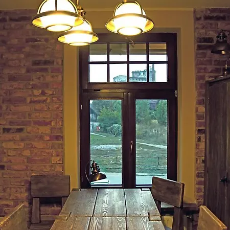 Апарт-отель Stara Przepompownia Острув-Велькопольски