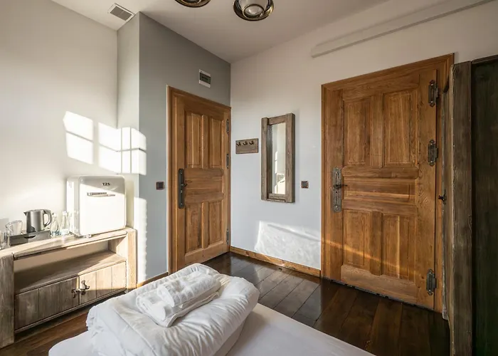 Stara Przepompownia 3*